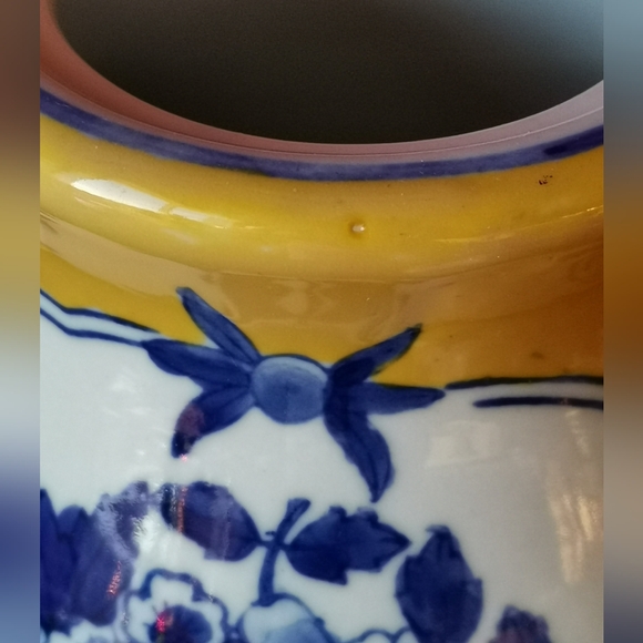 Vintage Ceramic Blue and Yellow Tea Pot / Coffee Pot - Picture 5 of 7